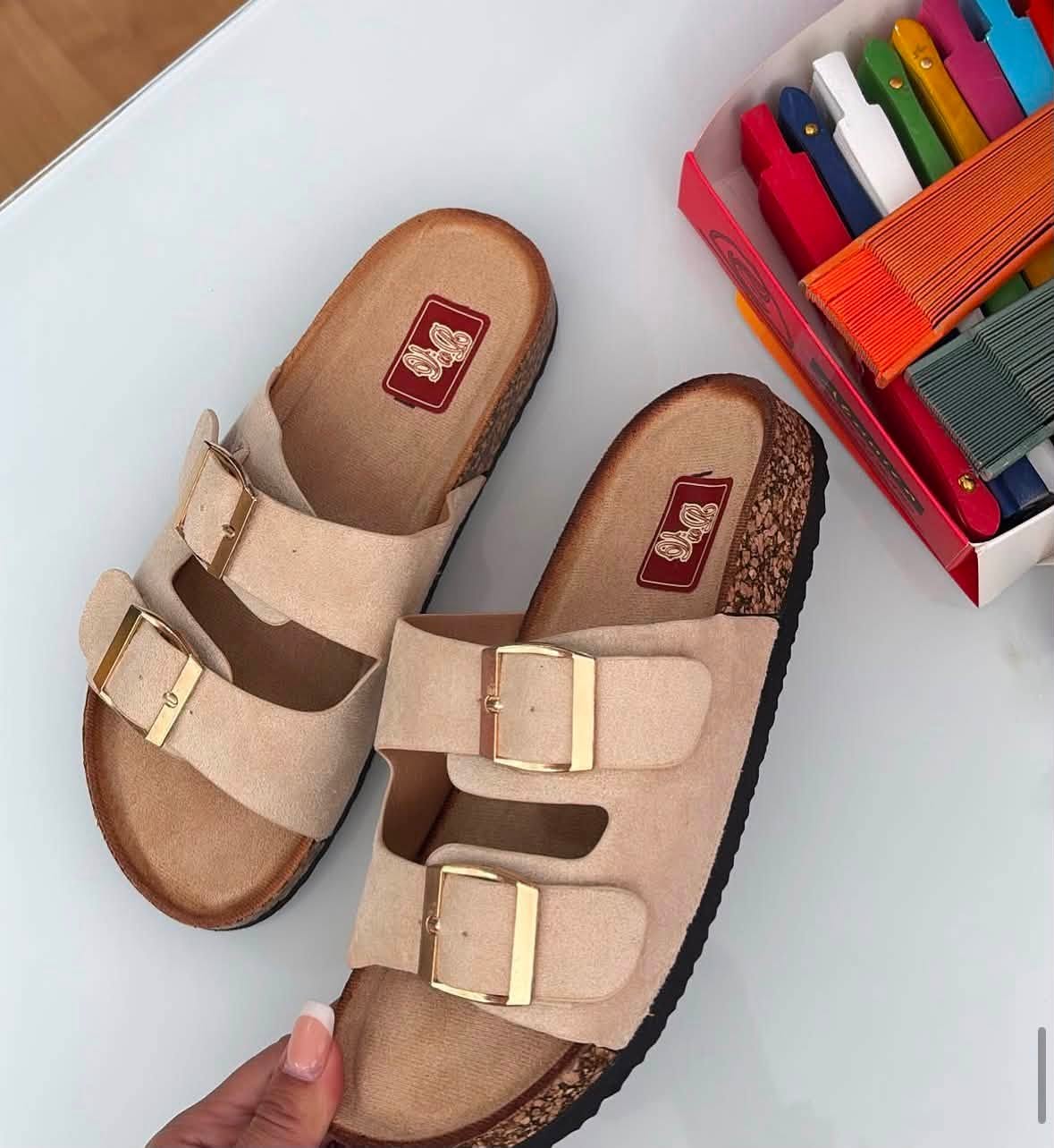 sandalias hebilla beig