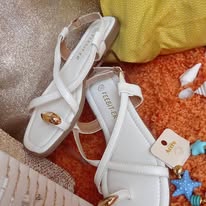 sandalias blanca