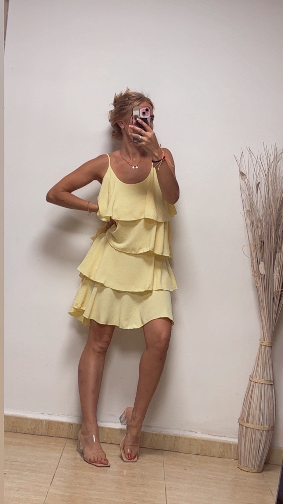 vestido volantes