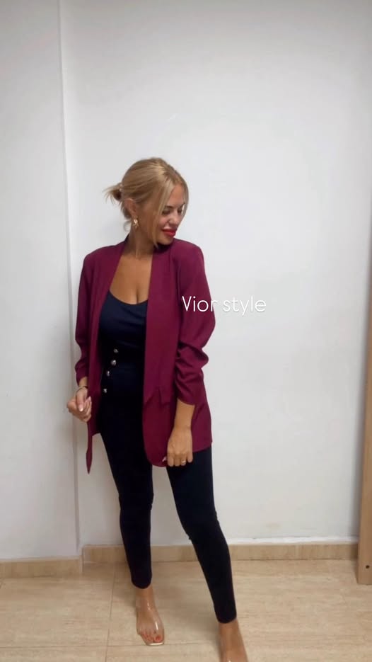 blazer burdeo hombreras