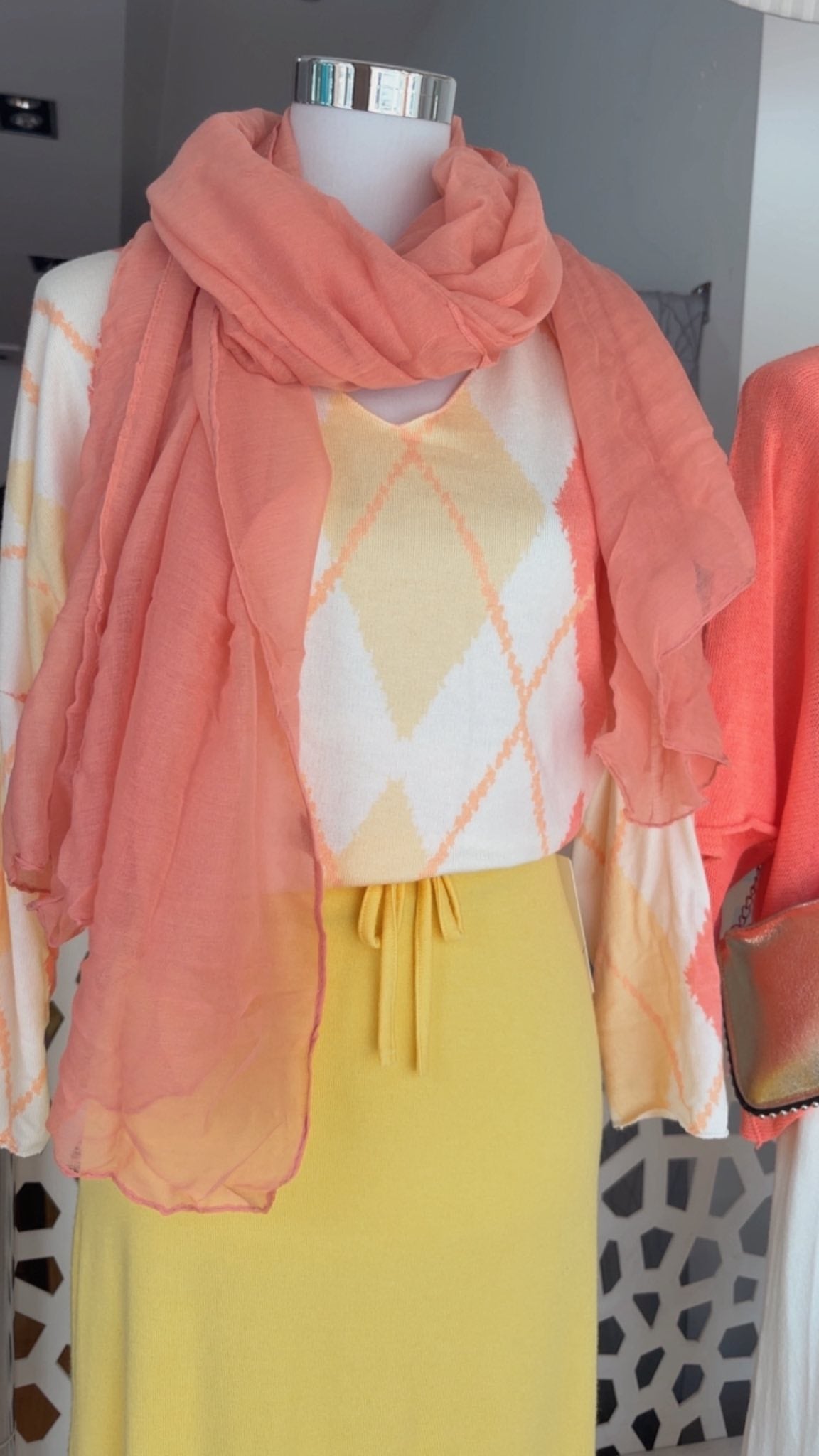 PAÑUELO CORAL