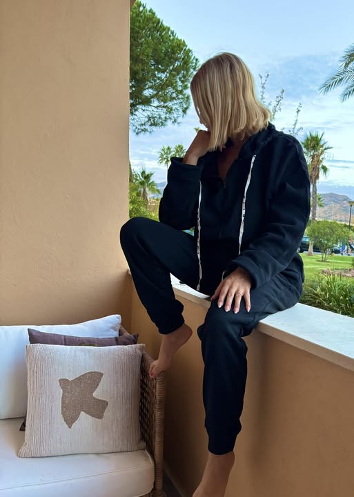 Conjunto negro chandal