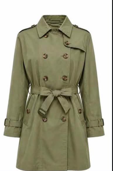 gabardina verde